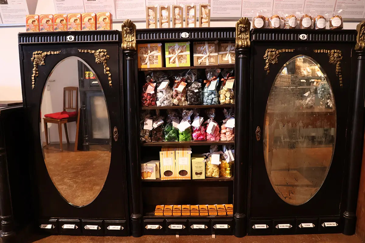 Ladivina Schrank-Deko