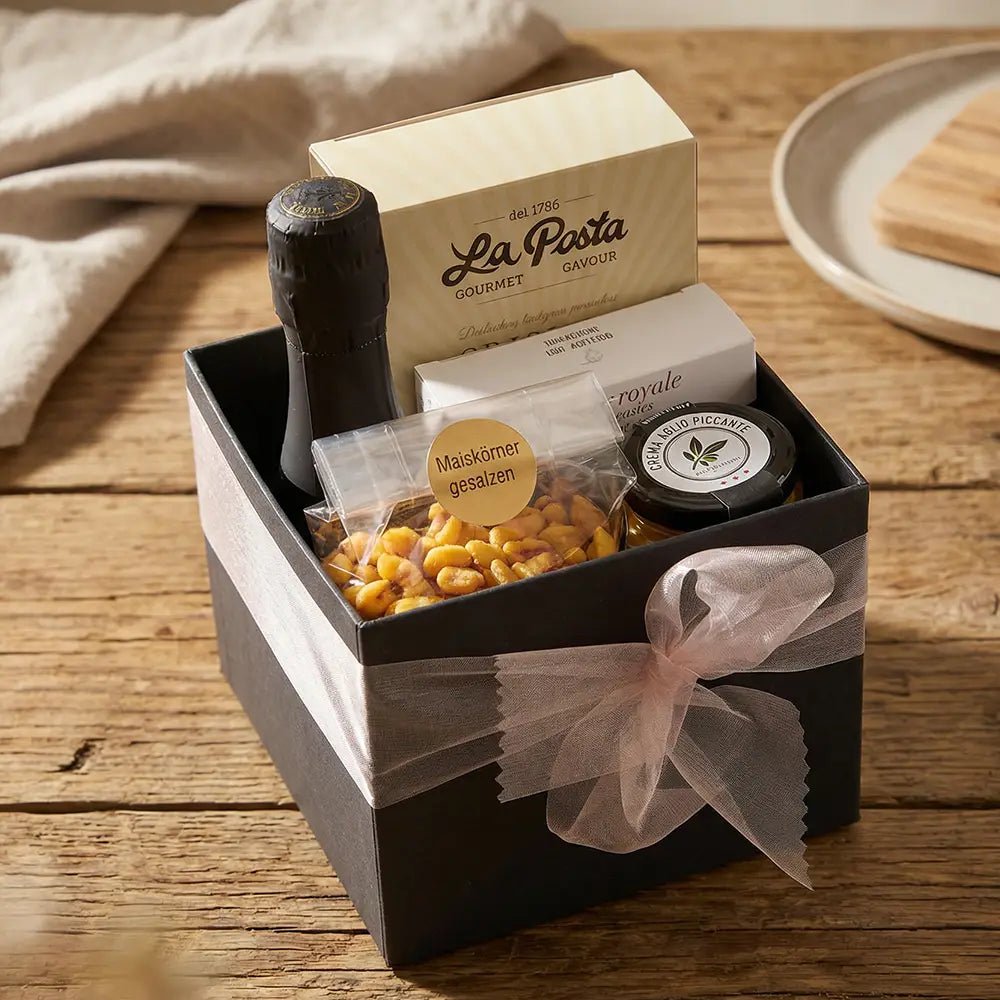 Elegante Genussbox mit Prosecco & mediterranen Delikatessen - Geschenkkorb - Vicolo