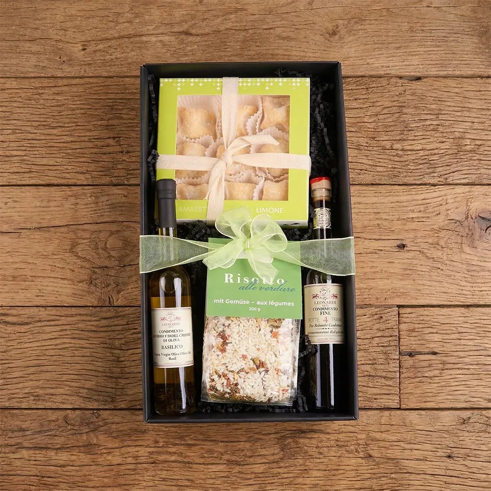 Feinkost Geschenkbox Italien – Risotto, Amaretti &amp; Olivenöl - Geschenkkorb - Vicolo