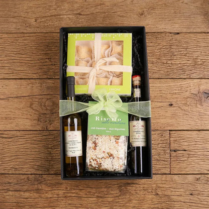 Feinkost Geschenkbox Italien – Risotto, Amaretti &amp; Olivenöl - Geschenkkorb - Vicolo