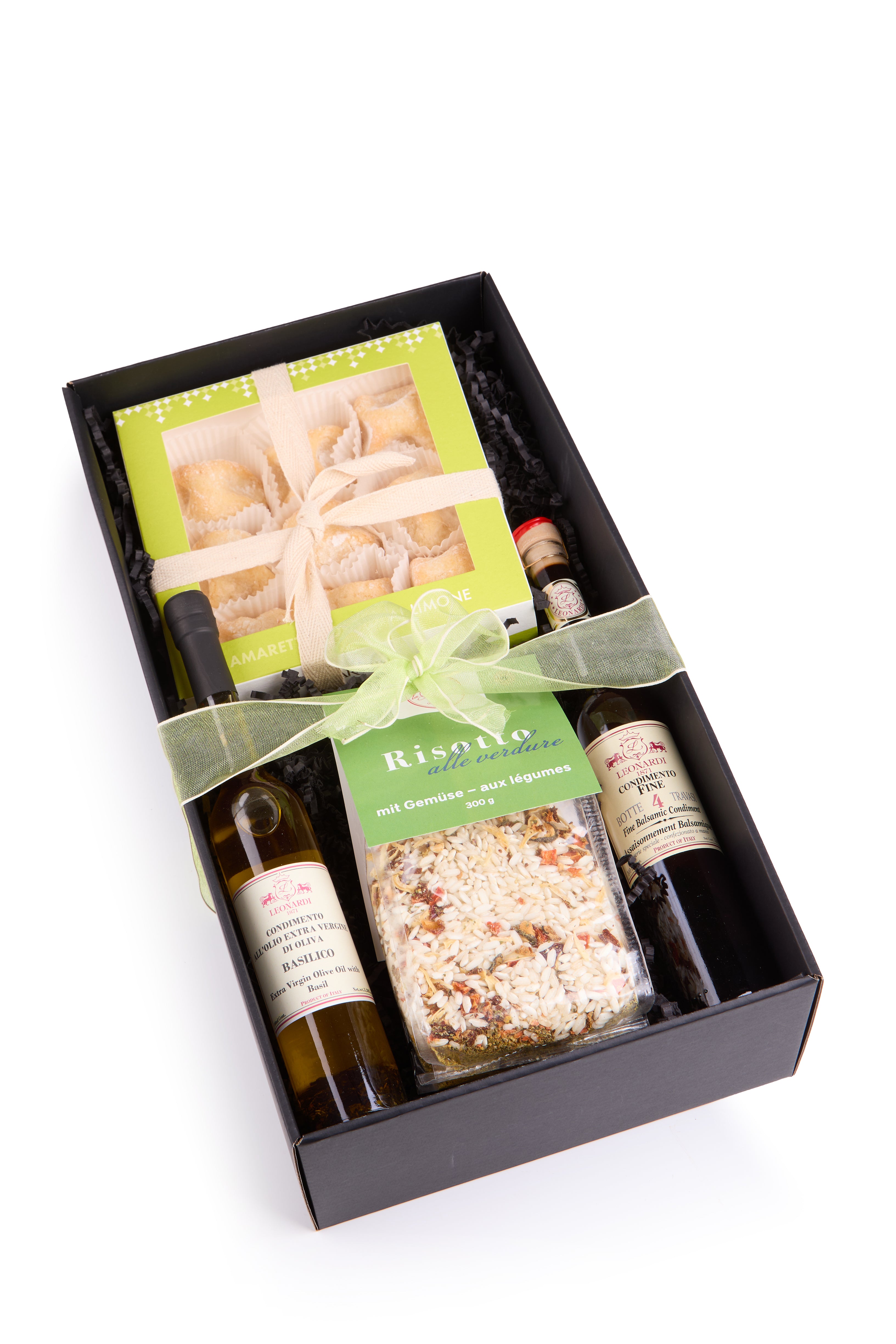 „Feinkost Geschenkbox Italien mit Risotto, Amaretti, Olivenöl und Balsamico in edler Verpackung“