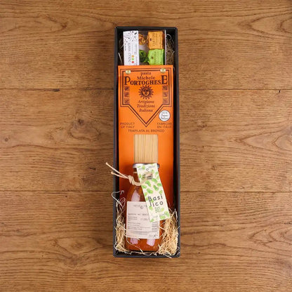 Italienisches Pasta Geschenkset mit Tomatensauce &amp; Feinkost - Geschenkkorb - Vicolo
